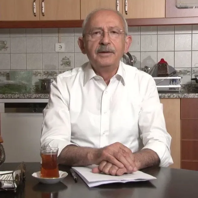 VIP Kemalin masrafları kimin cebinden çıktı! Lüks tatile tepkiler peş peşe