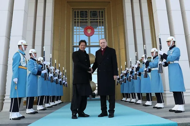 ABD'nin Türkiye ve Pakistan'da siyaseti dizayn etme çabası! Büyük bozguncu işbaşında!