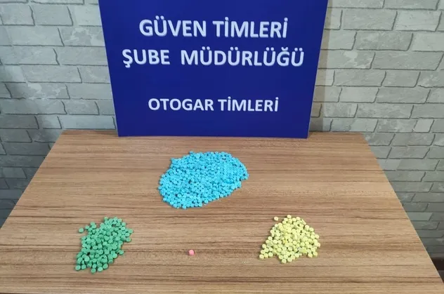Son dakika: 15 Temmuz Demokrasi Otogarı’nda uyuşturucu satışına suçüstü! Güven Timleri nefes aldırmıyor