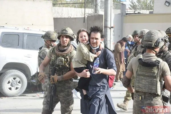 Türk askeri ve ABD askeri arasındaki merhamet farkı objektiflere yansıdı! - 22