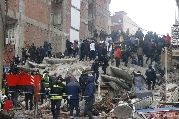 KAHRAMANMARAŞ'TA DEPREM: Deprem bölgesinde arama kurtarma çalışmaları sürüyor! İşte bölgeden son dakika gelişmeler - 24