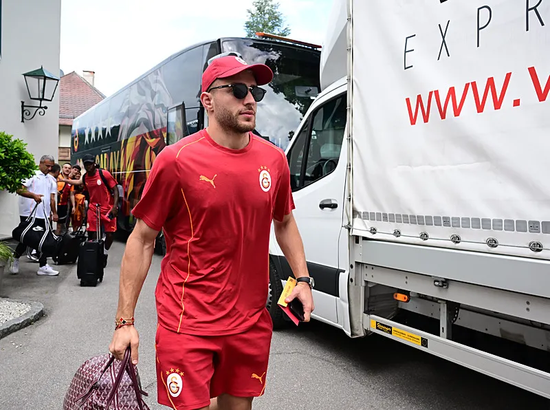 Galatasaray'dan şok karar! Yıldız ismin sözleşmesi feshediliyor - 12