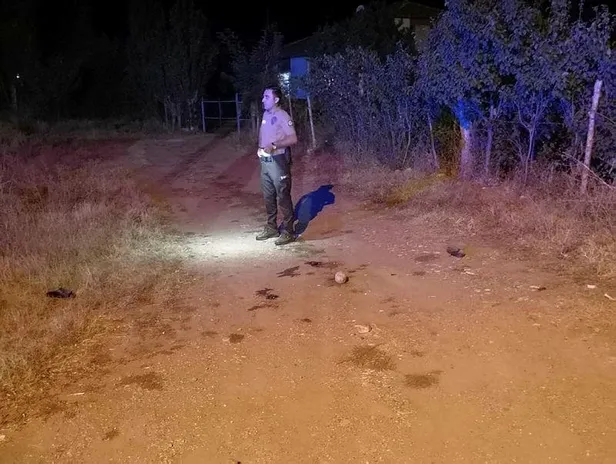 corumda-aile-uyeleri-arasinda-catisma-5-yarali-1661459274303.jpeg Çorum'da aile üyeleri arasında çatışma: 5 yaralı-2