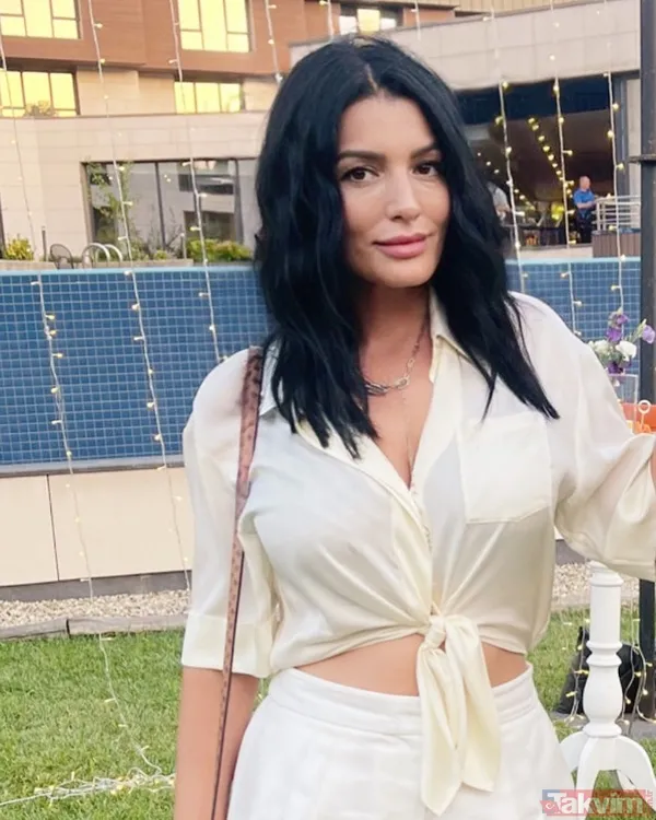 Aleyna Tilki’nin annesi Havva Öztel derin yırtmacıyla sosyal medyayı ateşe verdi! ‘Gece oldu’ dedi ortalığı yaktı kavurdu - 5