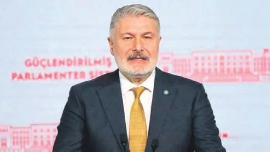 iyi-kavga-iyi-partide-kasadaki-132-milyon-nerede-tartismasi-ortalik-toz-duman-1700527988716.jpeg İYİ kavga! İYİ Parti'de “Kasadaki 132 milyon nerede?” tartışması ortalığı fena karıştırdı-7