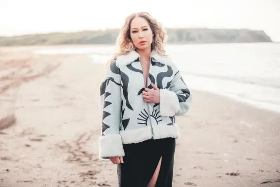 ekranlarin-ve-sosyal-medyanin-lideri-destan-yeni-bolumuyle-bu-aksam-atvde-1652122210814.jpeg Ekranların ve sosyal medyanın lideri Destan yeni bölümüyle bu akşam ATV'de-12