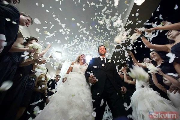 Kız çocuklarının yanı sıra dul eşe de evlenmesi halinde 12 aylık ikramiye ödeniyor.