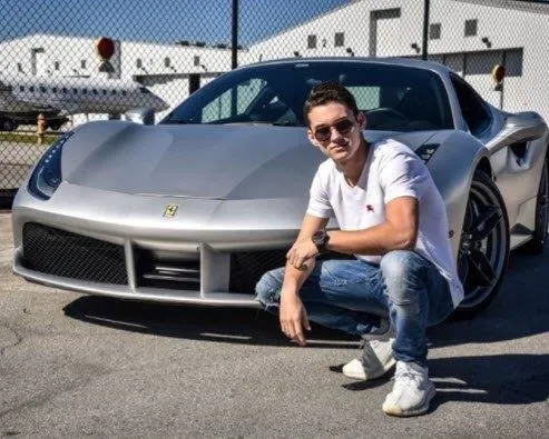 18 yaşındaki Eddy Zillan 1 milyon dolar servet yaptı!-1