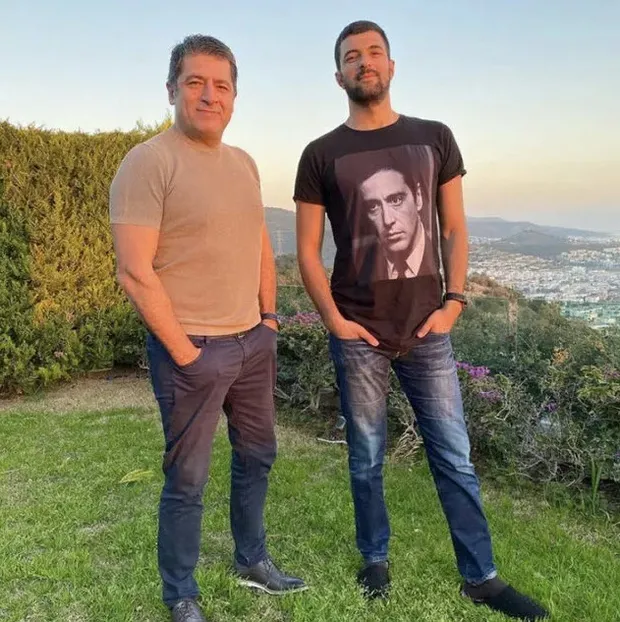 Engin Akyürek'in son halini görenler 'Efe'm sana ne oldu' demeden geçmiyor! Sefirin Kızı'nın Sancar Efe'si eridi bitti-4