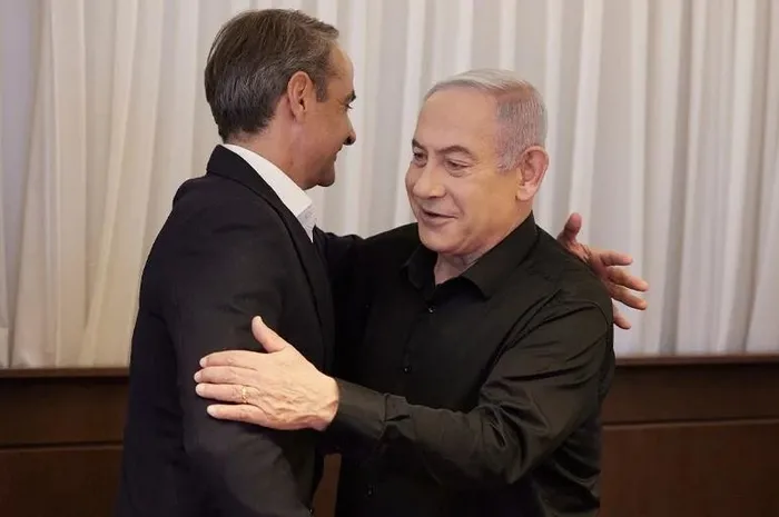 yunanistan-ve-gkryden-sirtlan-siyaseti-gazzedeki-soykirimi-gormezden-gelip-katliamci-israile-destege-kostular-1698070726036.jpeg Yunanistan ve GKRY'den 'sırtlan' siyaseti! Gazze'deki soykırımı görmezden gelip katliamcı İsrail'e desteğe koştular: EASTMED emeli...-4