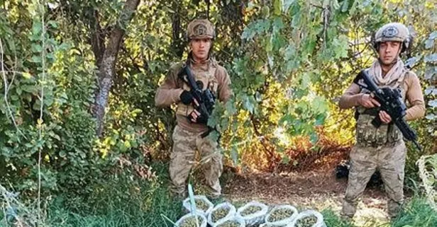 Terör örgütü PKK'ya 'Abluka' sürüyor! Diyarbakır'da patlayıcı ve yüklü miktarda uyuşturucu madde ele geçirildi