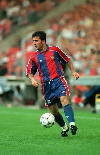 cimbomun-efsanesi-gheorghe-hagiden-cok-konusulacak-aciklama-galatasaray-mi-barcelona-mi-sorusuna-bakin-nasil-y-1647625732575.jpeg Cimbom'un efsanesi Gheorghe Hagi'den çok konuşulacak açıklama! 'Galatasaray mı Barcelona mı?' sorusuna bakın nasıl yanıt verdi-2