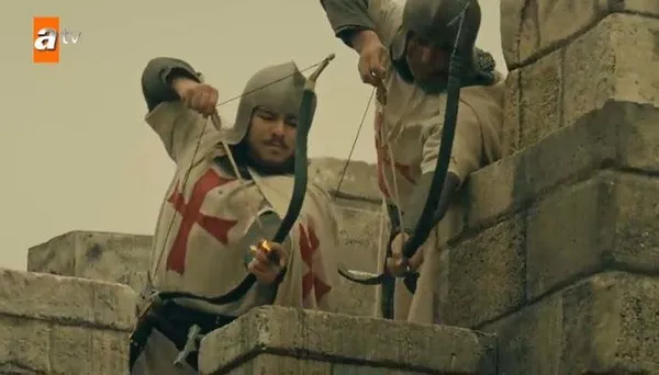 kurulus-osmanda-nefesler-tutuldu-osman-bey-ve-alplari-inegol-kalesine-boyle-girdi-1652303508889.jpg Kuruluş Osman’da nefesler tutuldu: Osman Bey ve alpları İnegöl Kalesi’ne böyle girdi!-8