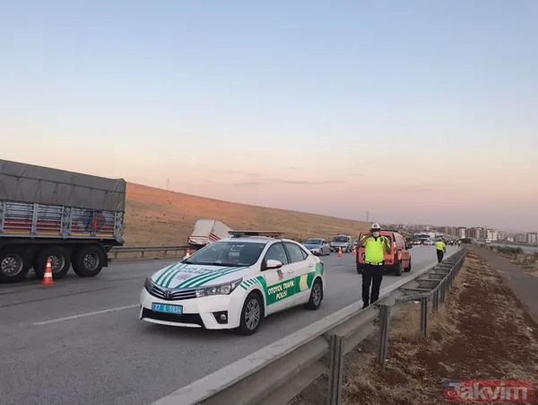 Gaziantep'te can pazarı! TIR tarım işçilerini taşıyan minibüse çarptı: 3 ölü 16 yaralı - 19