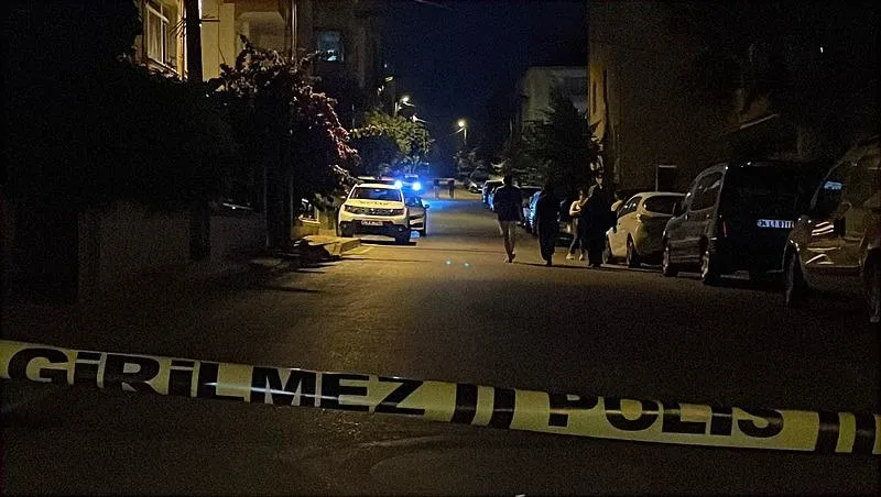 Ümraniye'de sokak ortasında vahşet (DHA)