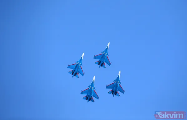 Rus Şövalyeleri TEKNOFEST'te! Su-30 pilotlarının gösteri uçuşu nefes kesti - 13