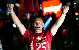 Galatasaray Teknik Direktörü Okan Buruk zaferini yorumladı: Şimdi sıra dördüncüde