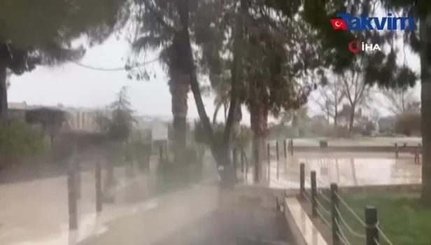 Denizli’de kar altında antik yüzme keyfi! İşte o anlar…