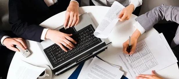 921 ilçede gençlere iş