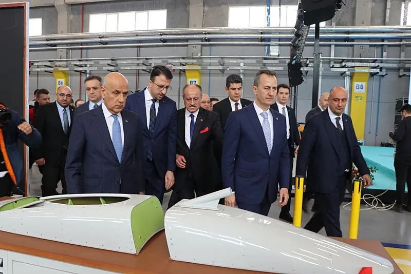 TUSAŞ'ın Kahramanmaraş'ta uçak parçası üretecek tesisi açıldı: Uçak, İHA ve helikopter parçaları üretilecek!-3