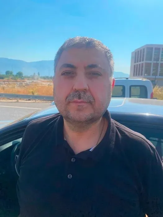 kuris-sorusturmasinda-ikinci-dalga-hastane-ve-bilisim-agina-operasyon-1787399588764.jpeg Alihan Kuriş Suç Örgütü soruşturmasında ikinci dalga: 12 gözaltı, 1 firari! Hastane ve bilişim ağı mercek altında-4