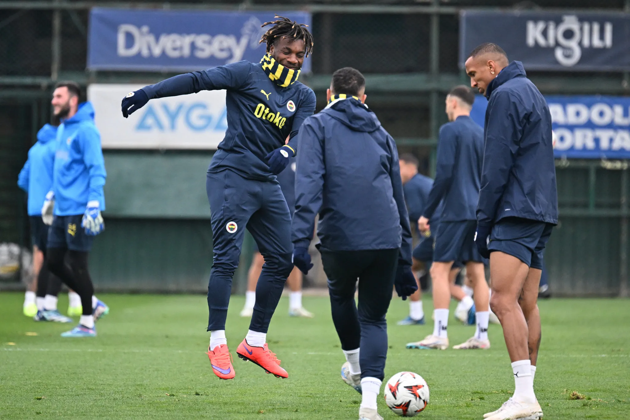 15 milyon euroluk bekleyiş! Fenerbahçe'de Maximin gelişmesi - 2