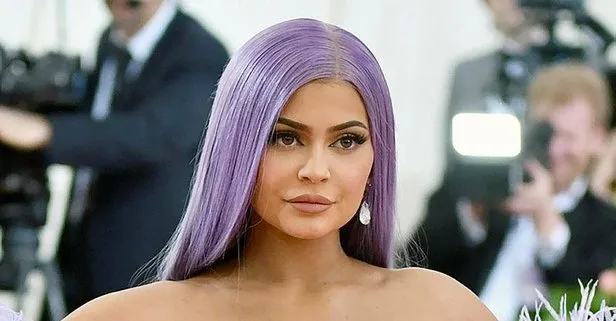 Makyaj zengini! Kylie Jenner’a 600 milyon dolar