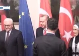Cem Özdemir'in boynu bükük kaldı