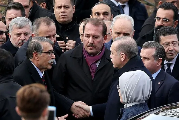 İbrahim Çağlar son yolculuğuna uğurlandı-2