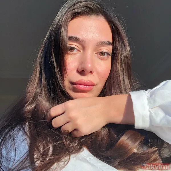 Alemin Kıralı’nın Oben’inin son haline bakın! 23’lük Birsu Demir ortalığı salladı: “Dua Lipa sandım” Şafak Sezer’in minik kızıydı... - 20