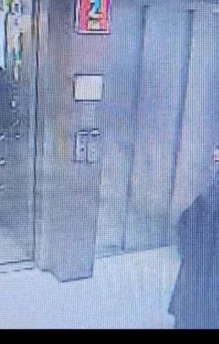 Hastanede sahte röntgenci vurgunu! "Çantanızı bana verin"