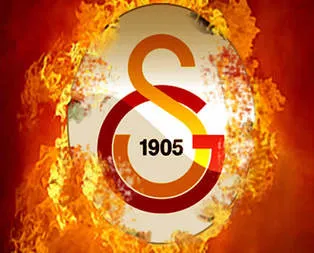 G.Saray’ın yıldız oyuncusu hastaneye kaldırıldı!