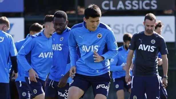 trabzonspor-fenerbahce-canli-mac-izle-17-ekim-super-lig-trabzonspor-fenerbahce-maci-sifresiz-canli-yayin-izle-iste-11ler-1634475324335.jpg Trabzonspor - Fenerbahçe maç özeti - maç sonucu! 17 Ekim Süper Lig Trabzonspor - Fenerbahçe maçı kaç kaç bitti?-5