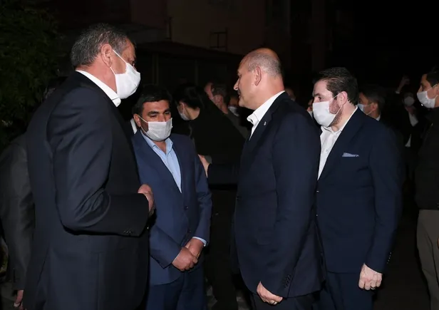 Son dakika: İçişleri Bakanı Süleyman Soylu, Barış Çakan'ın ailesini ziyaret etti-2