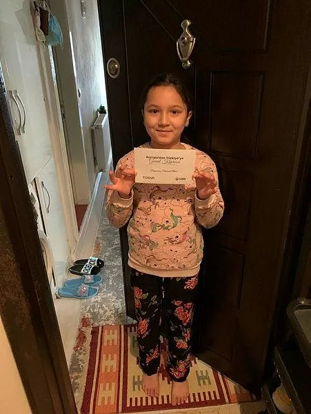 İstanbul'da ilginç olay! Arbedeye aldırış etmeden dürüm yedi (Yaşam haberleri)-6