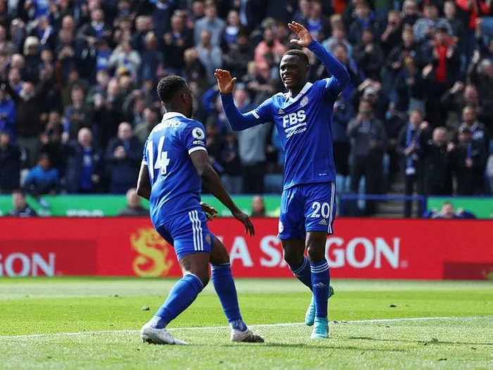 fbahce-batshuayinin-alternatifini-adada-buldu-zambiyali-golcu-patson-dakanin-menajeri-ile-temasa-gecildi-1703020561035.jpeg F.Bahçe Batshuayı'nin alternatifini Ada'da buldu! Zambiyalı golcü Patson Daka'nın menajeri ile temasa geçildi-2