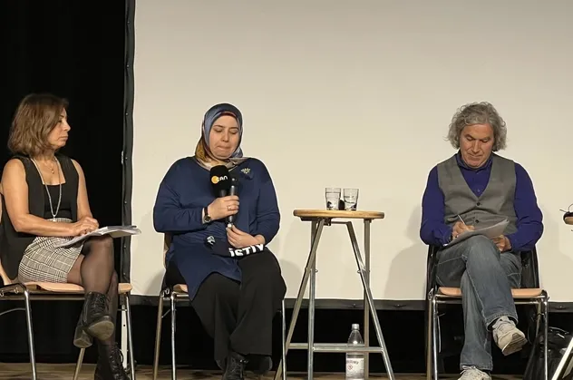 CHP, FETÖ, HDPKK ve Tabipler Birliği Köln'deki ihanet konferansında kol kola! Vitrin mankeni Melek Çetinkaya haşhaşi akladı