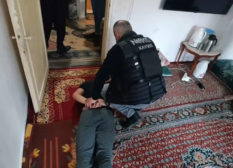 Uyuşturucu tacirlerine 41 ilde NARKOÇELİK-12 operasyonu: 268 şüpheli yakalandı-2