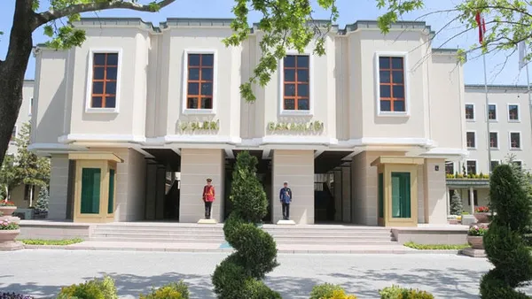 resit-akinci-kimdir-kac-yasinda-nereli-kurt-demokrat-partisi-kdp-kuruldu-mu-1607602263978.jpg Reşit Akıncı kimdir, kaç yaşında, nereli? Kürt Demokrat Partisi KDP kuruldu mu?-2