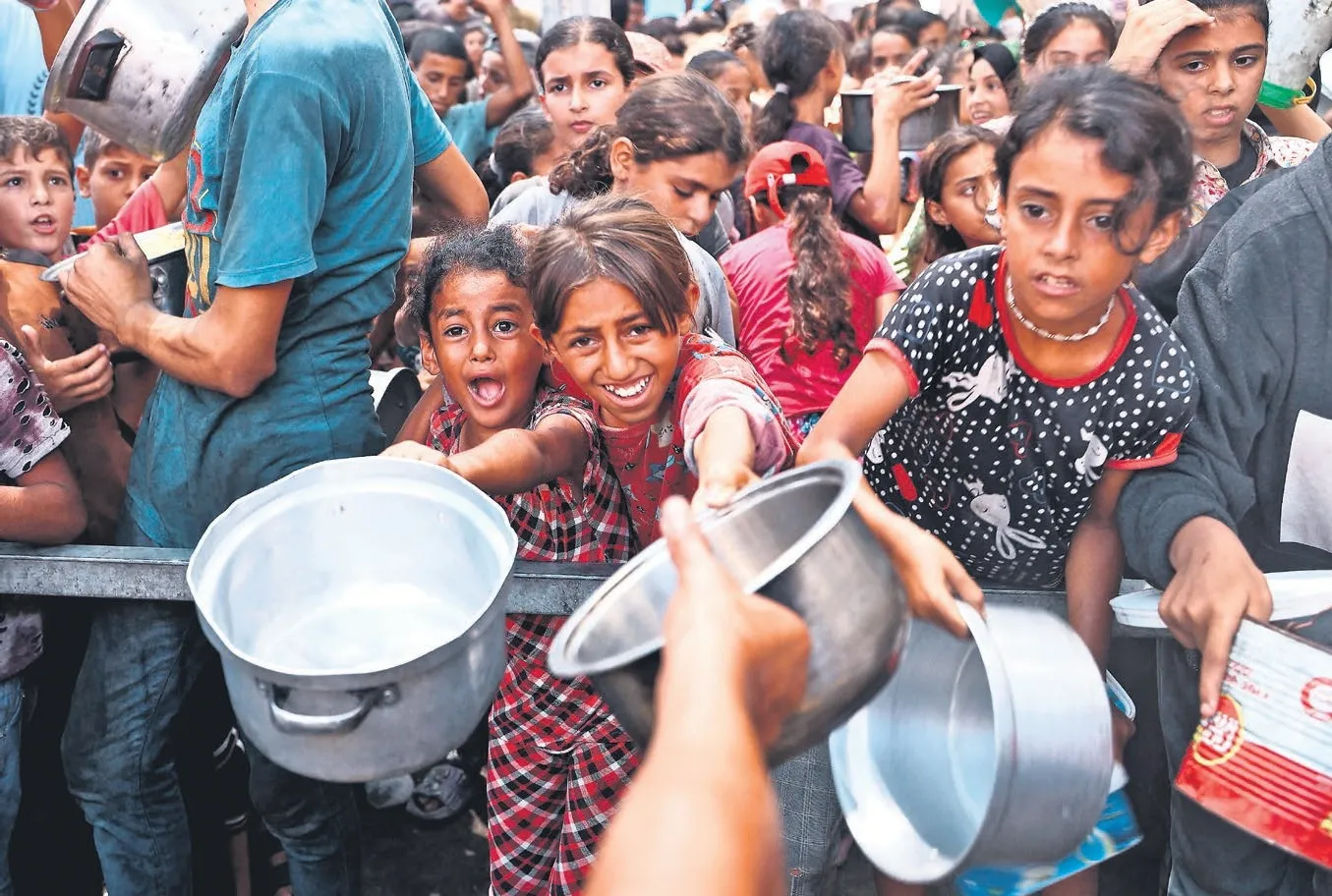 100 bin asker Gazze’ye girecek