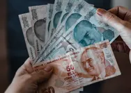 10.000 TL altında maaşı olan emeklilere müjde geldi! SGK BAĞKURluya 4.850 TL + 3.000 TL veriliyor: Maaşlara 7.850 TL ekleniyor