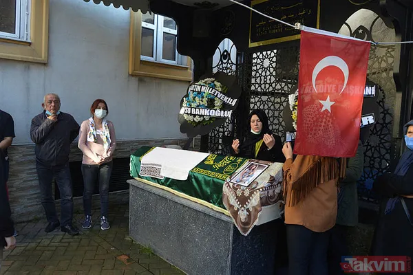 Hatice Akarsu, oğlu Barış Akarsu'nun yanına defnedildi - 4