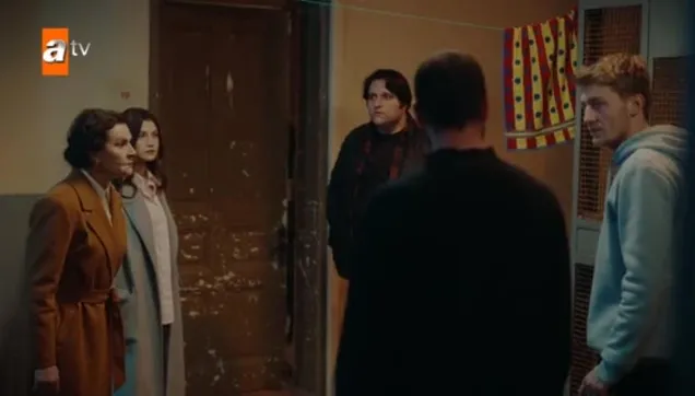 Ateş Kuşları'nda gerilim tavan yaptı! "Hacer ve Hüma, Lara’yı bulmaya çok yaklaştı"