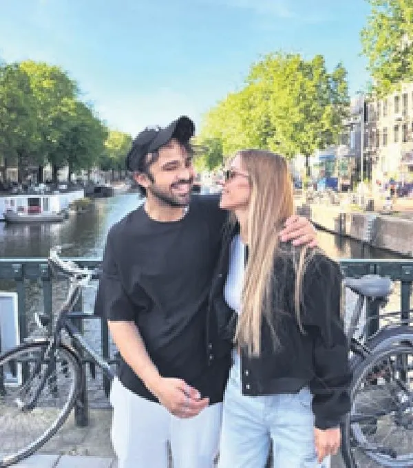 seray-kaya-berk-oktay-ile-basrolunu-paylastigi-dizi-hakkinda-konustu-her-sey-yolunda-1685481685723.jpeg Seray Kaya Berk Oktay ile başrolünü paylaştığı dizi hakkında konuştu: Her şey yolunda...-11