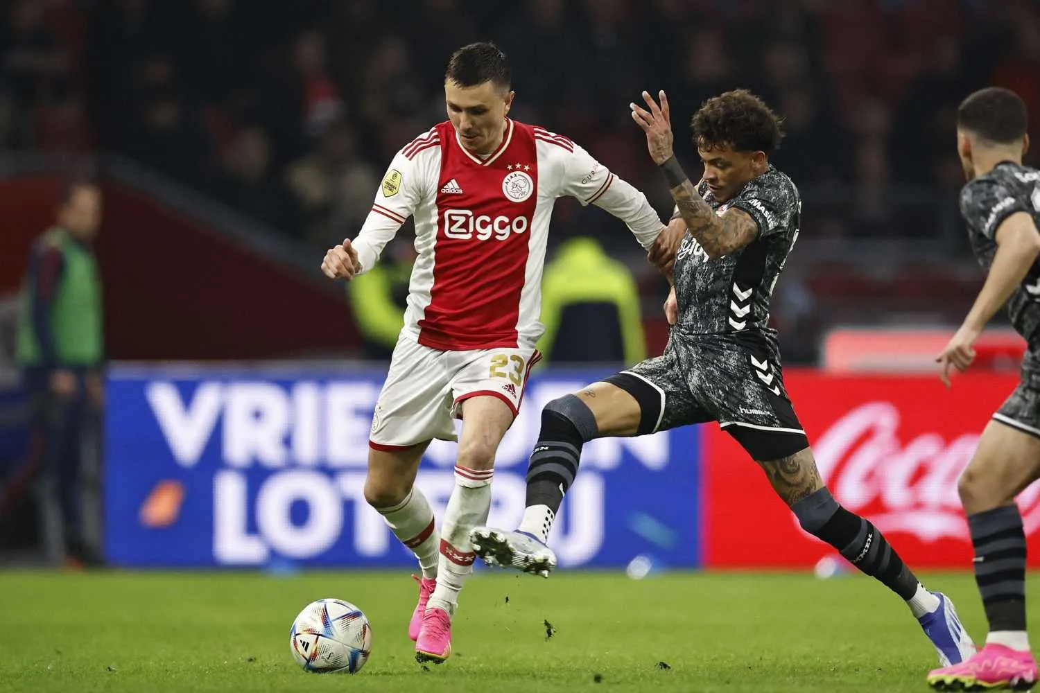 Beşiktaş'tan Galaatsaray'a dev transfer çalımı! Okan Buruk duyunca şoke olacak - 16