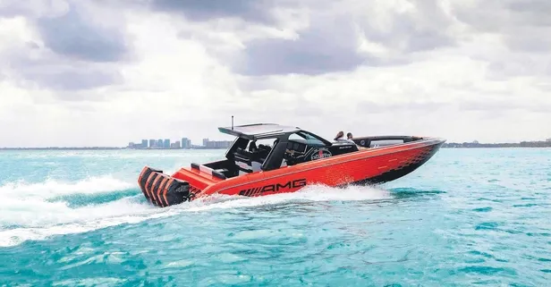 Mercedes-AMG ve Cigarette Racing'den yeni sürat teknesi