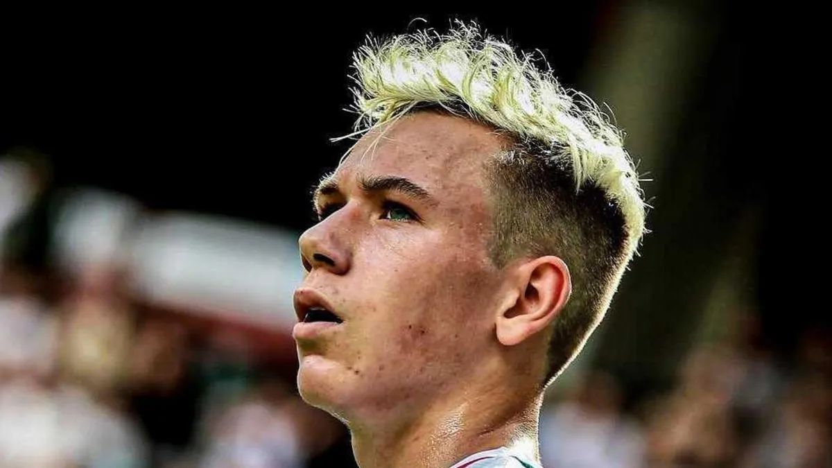Galatasaray'ın yeni transferi Batrakov İstanbul'da! İşte sözleşme detayları ve bonservisi
