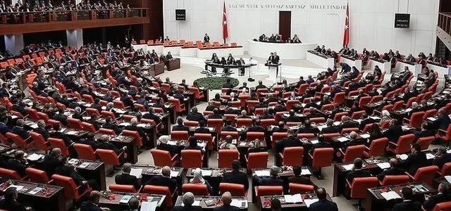30 Mayıs 3600 ek gösterge, mahkum affı, yeni askerlik sistemi, nafaka, hal yasası Meclis'e geldi mi, en son durum nedir?-2