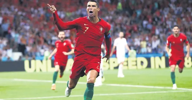 Cristiano Ronaldo, tarihin en büyük sponsorluk anlaşmasına imza attı