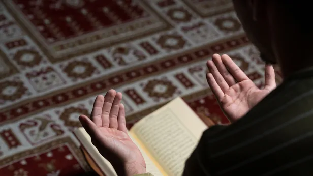 Kadir Gecesi hangi tarihte, Ramazan ayının kaçıncı günü idrak edilecek? Kadir suresi Arapça okunuşu ve Türkçe anlamı! Kadir Gecesi ne zaman 2022?-6